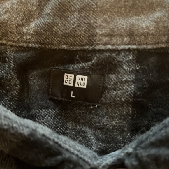 Uniqlo Checkered Flannel Shirt - Picture 2 of 2